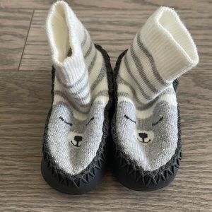 Baby sock shoes